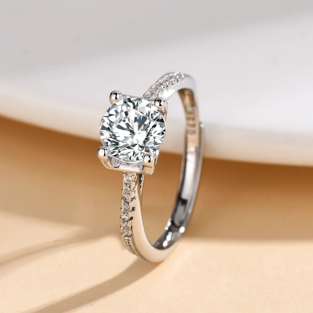 Fashionable bestselling bull head design four-prong zircon 1-carat diamond ring Moissanite open wedding ring JZ-82
Fashionable bestselling bull head design four-prong zircon 1-carat diamond ring Moissanite open wedding ring JZ-82