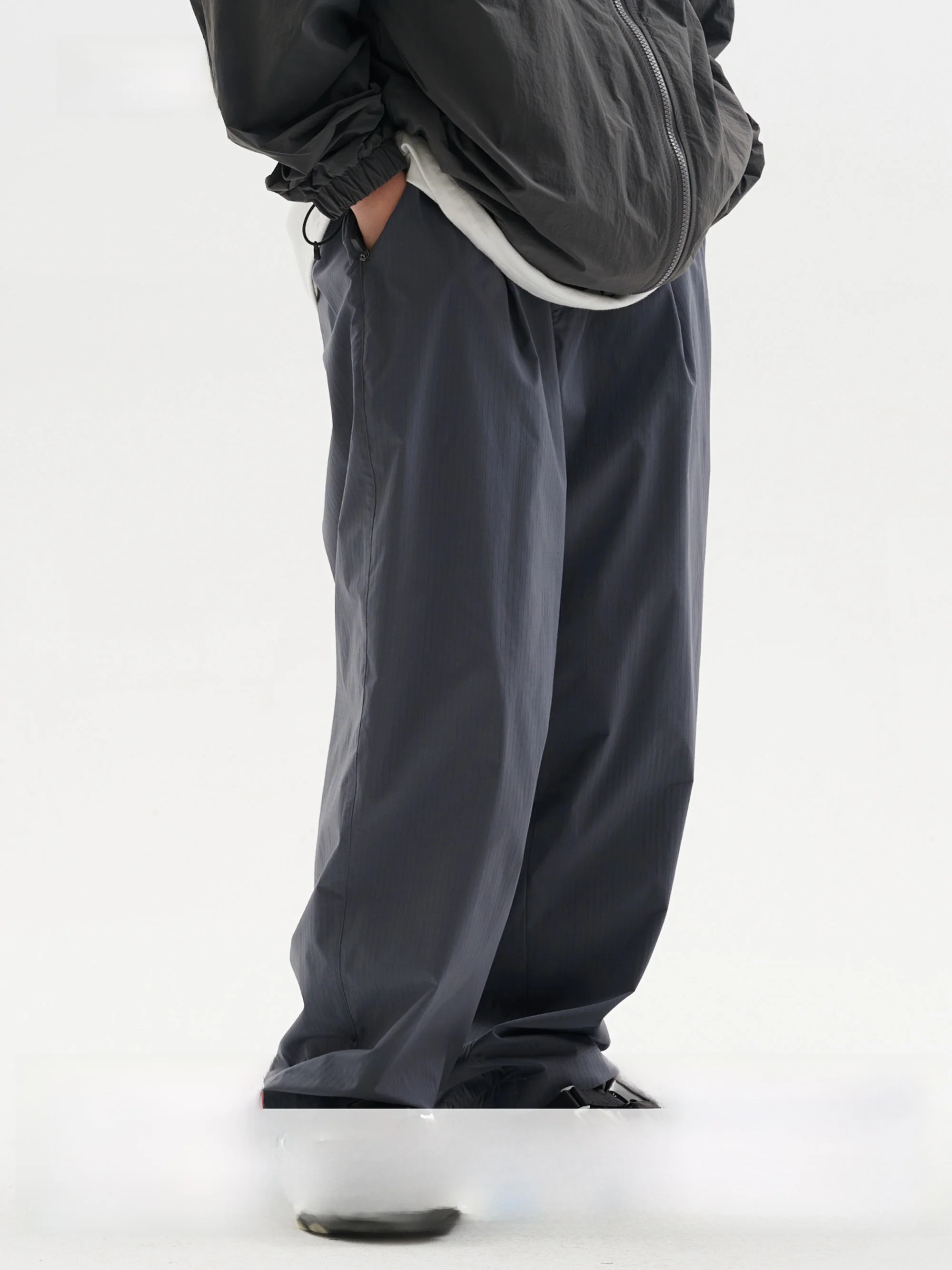 BUTILL Quick Dry Lightweight Outdoor Casual Pants Men's Summer Loose Fit mid Waist Long Trousers Retro Japanese Style Commuting
BUTILL Quick Dry Lightweight Outdoor Casual Pants Men's Summer Loose Fit mid Waist Long Trousers Retro Japanese Style Commuting