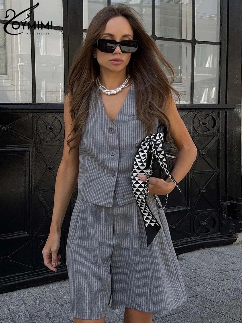 Oymimi Fashion Dark Grey Print Women's Two Pieces Set Elegant V-Neck Sleeveless Button Tank Tops And High Waisted Shorts Sets
Oymimi Fashion Dark Grey Print Women's Two Pieces Set Elegant V-Neck Sleeveless Button Tank Tops And High Waisted Shorts Sets