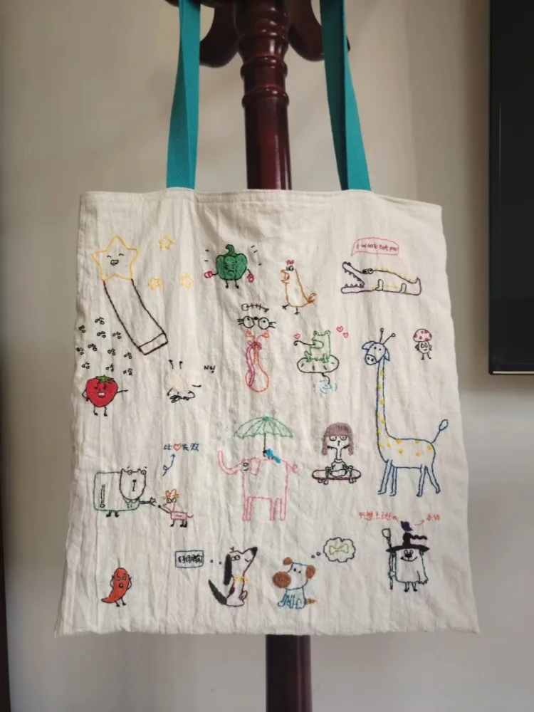 Japanese Style Graffiti Embroidered Canvas Bag 2025 New Versatile Handbag Commuting Shoulder Bags
Japanese Style Graffiti Embroidered Canvas Bag 2025 New Versatile Handbag Commuting Shoulder Bags