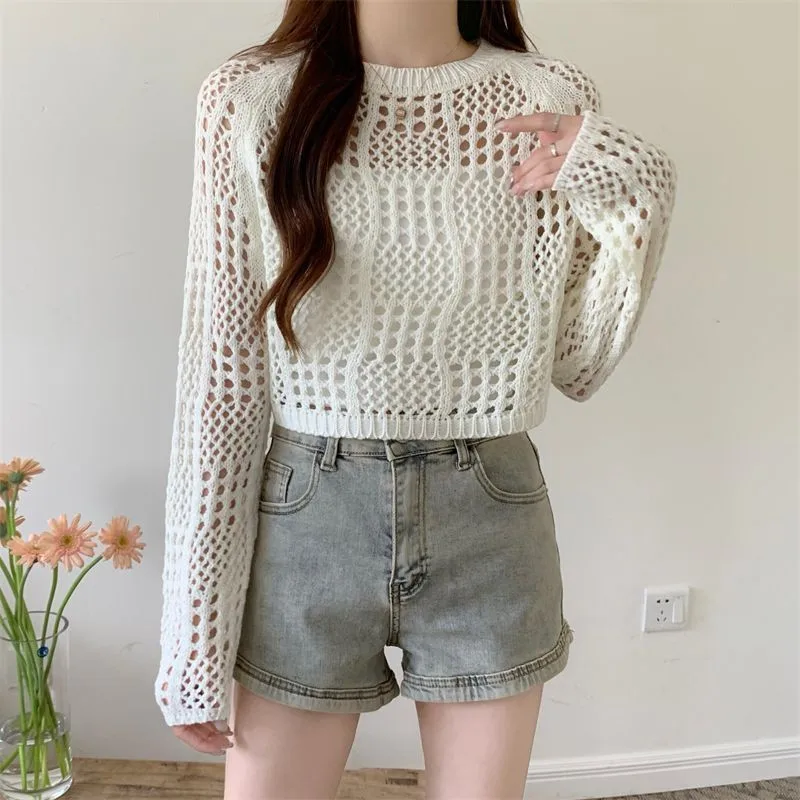 Spring 2025 Women's Loose Slimming Color Long Sleeve Knitted Top American Retro Hollow out Sun Protection Cover up
Spring 2025 Women's Loose Slimming Color Long Sleeve Knitted Top American Retro Hollow out Sun Protection Cover up