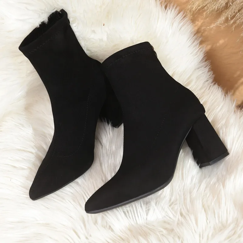 Fashion Pointed Toe Women High Heels Ankle Boots Winter 2025 Designer Elegant Cozy Shoes New Suede Classical Pumps Dress Zapatos 
Fashion Pointed Toe Women High Heels Ankle Boots Winter 2025 Designer Elegant Cozy Shoes New Suede Classical Pumps Dress Zapatos