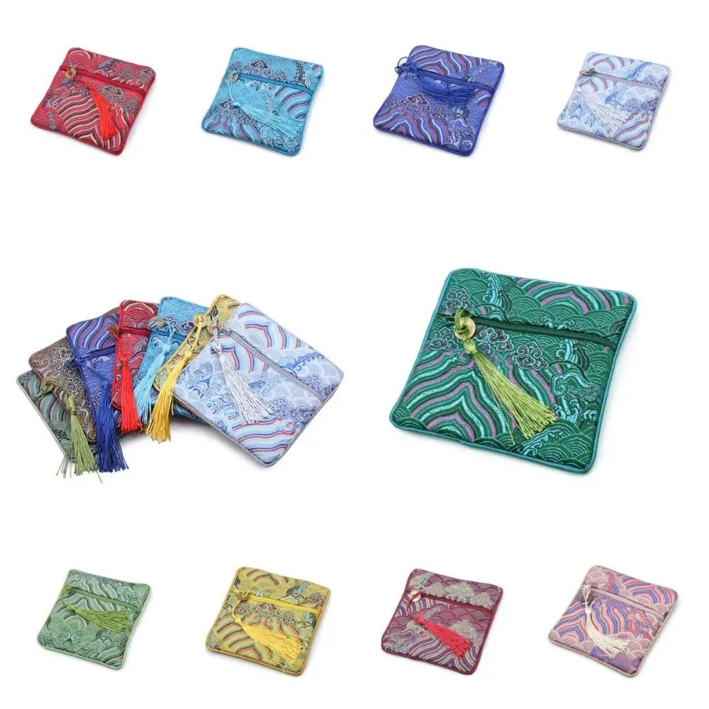 Chinese Style Silk Jewelry Organizer Embroidery Sea Wave Pattern Brocade Pouch Coin Purse Blessing Bag Jewelry Storage Bag
Chinese Style Silk Jewelry Organizer Embroidery Sea Wave Pattern Brocade Pouch Coin Purse Blessing Bag Jewelry Storage Bag