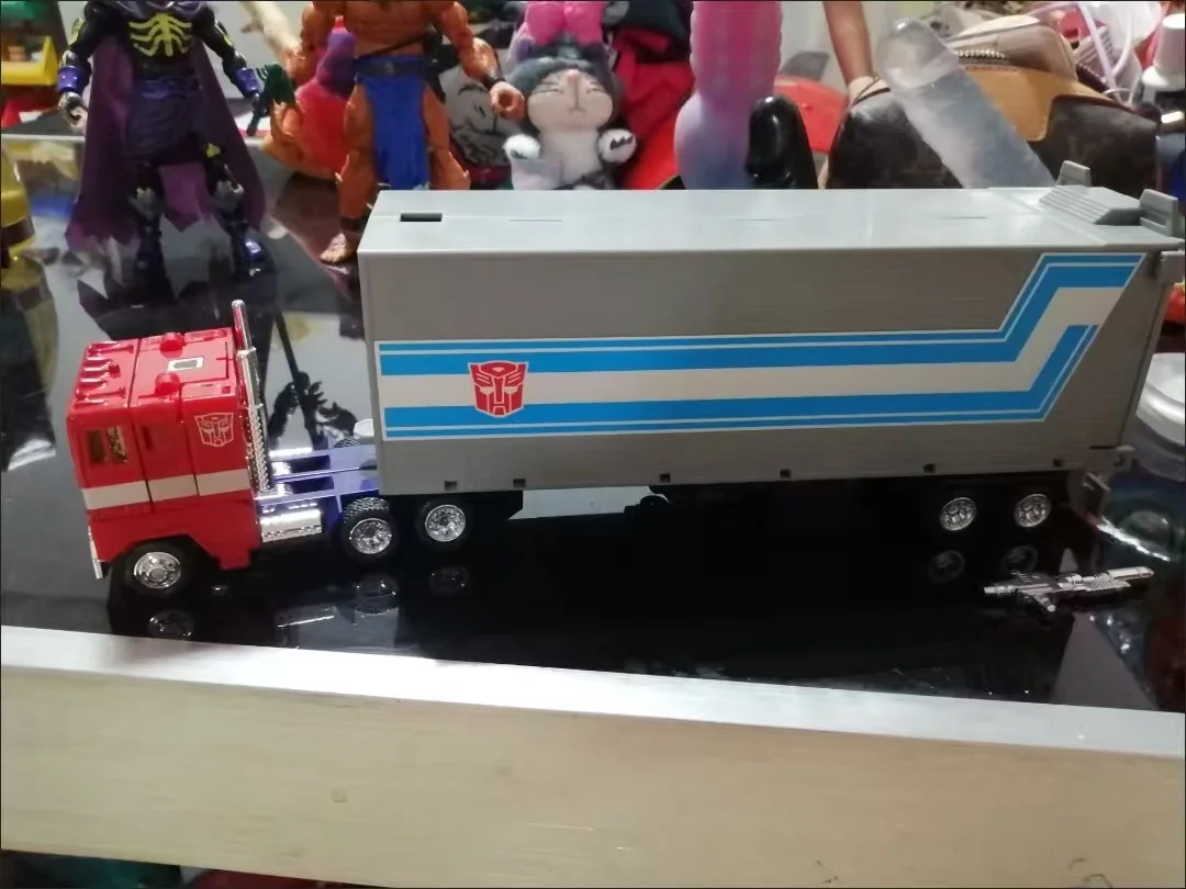 New in stock Hasbro Transformers Lost Node Series C-01 C-01S Optimus Prime with carriage toy figure model collection birthday gi
New in stock Hasbro Transformers Lost Node Series C-01 C-01S Optimus Prime with carriage toy figure model collection birthday gi