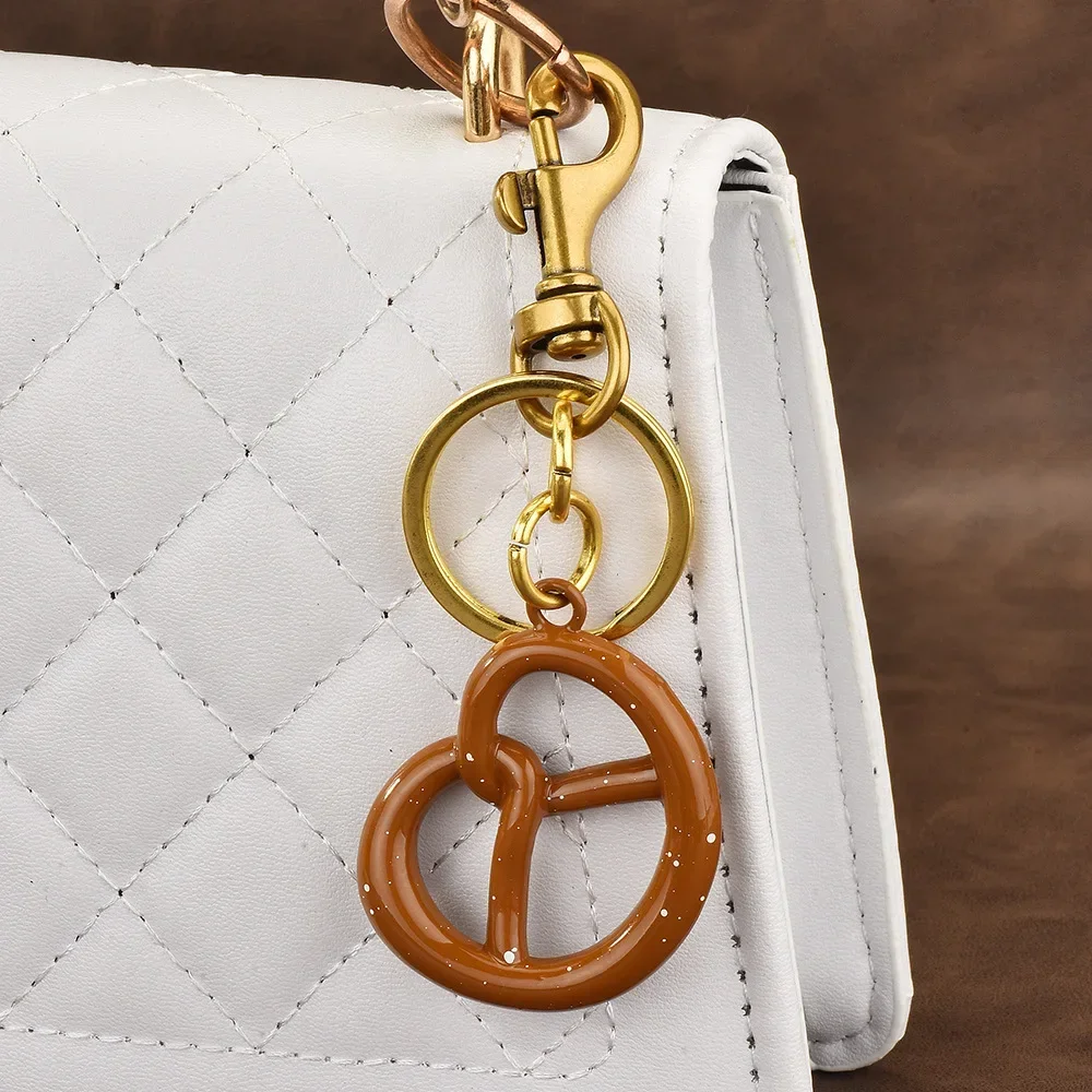 2025 Fashion, cookies, pendants, best-selling cars, key chains, luxury key ring pendants, bag pendants
2025 Fashion, cookies, pendants, best-selling cars, key chains, luxury key ring pendants, bag pendants