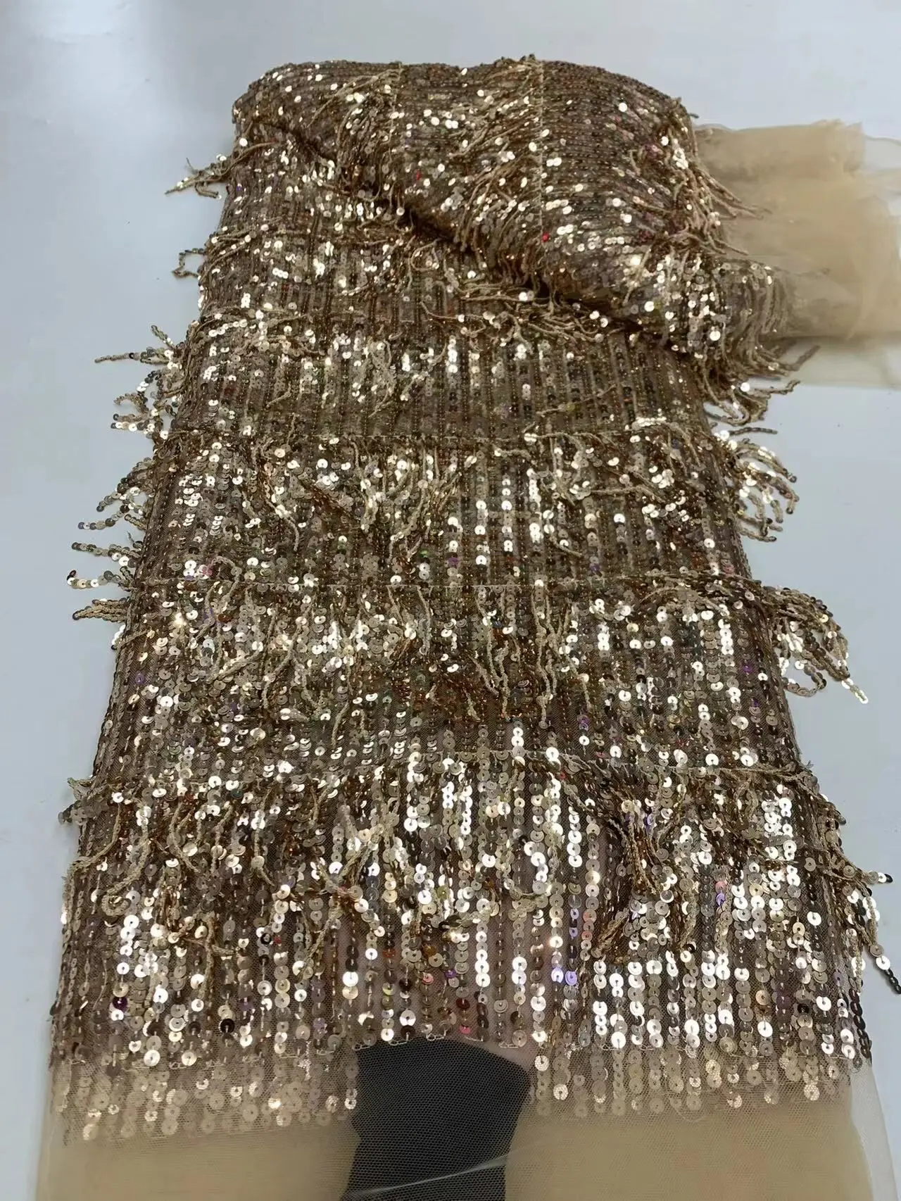 Luxury African Sequins Lace Fabric L-1401321 High Quality Nigerian Wedding Bridal Embroidery French Tulle Sewing
Luxury African Sequins Lace Fabric L-1401321 High Quality Nigerian Wedding Bridal Embroidery French Tulle Sewing