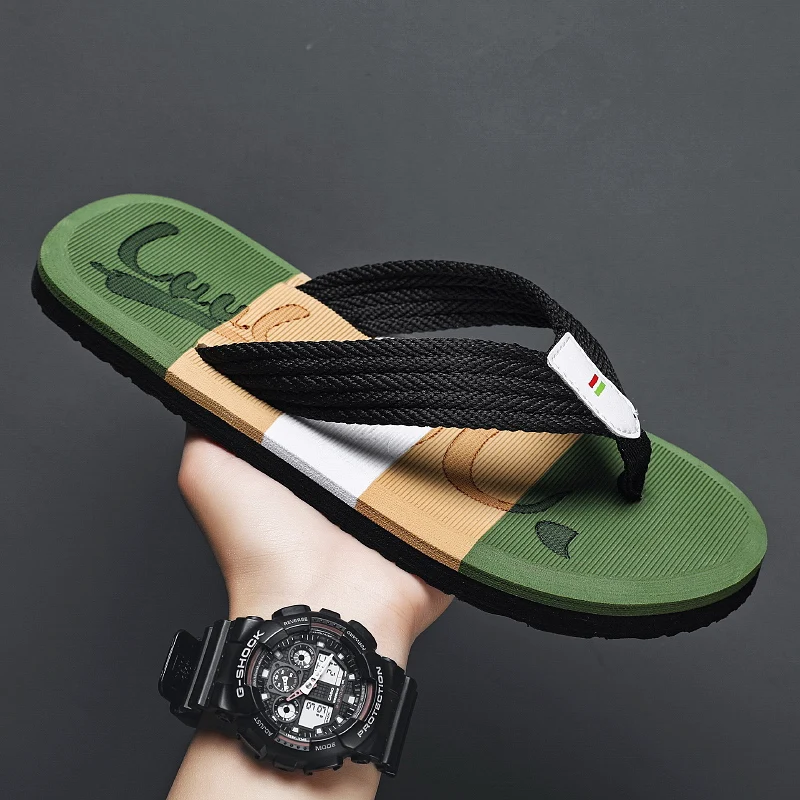 New Large-Sized Men'S Slippers Fashionable Casual Men'S Sandals With Thick Soles Light Weight Hiking Wading Men'S Flip-Flops
New Large-Sized Men'S Slippers Fashionable Casual Men'S Sandals With Thick Soles Light Weight Hiking Wading Men'S Flip-Flops