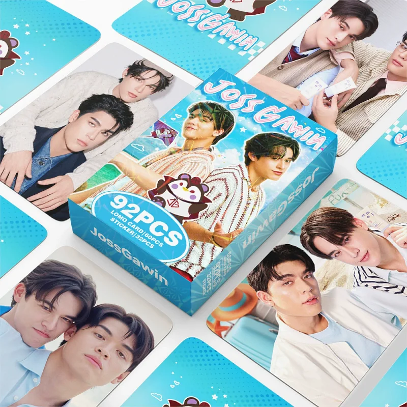 92PCS Thai BL Idol Joss & Gavin Photo Cards with Mini Stickers Set Drama Male Character Lomo Cards For Fans Birthday Decor
92PCS Thai BL Idol Joss & Gavin Photo Cards with Mini Stickers Set Drama Male Character Lomo Cards For Fans Birthday Decor
