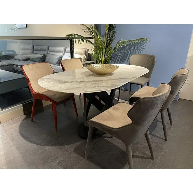 2021 Modern Carbon Gold Black Sand Frame And Oval Rock Surface Dining Table And Chair For Dining Table
2021 Modern Carbon Gold Black Sand Frame And Oval Rock Surface Dining Table And Chair For Dining Table
