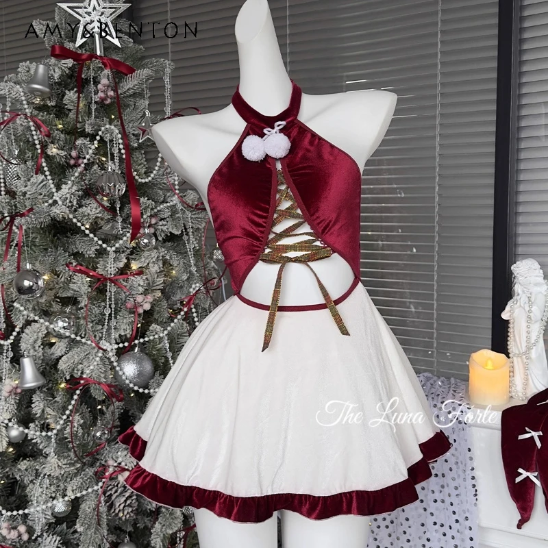 Autumn Winter Sweet Christmas Women's Homewear Original Design Red Velvet Halter Nightdress Sexy Hollow Out Tie Nightgown Ladies
Autumn Winter Sweet Christmas Women's Homewear Original Design Red Velvet Halter Nightdress Sexy Hollow Out Tie Nightgown Ladies