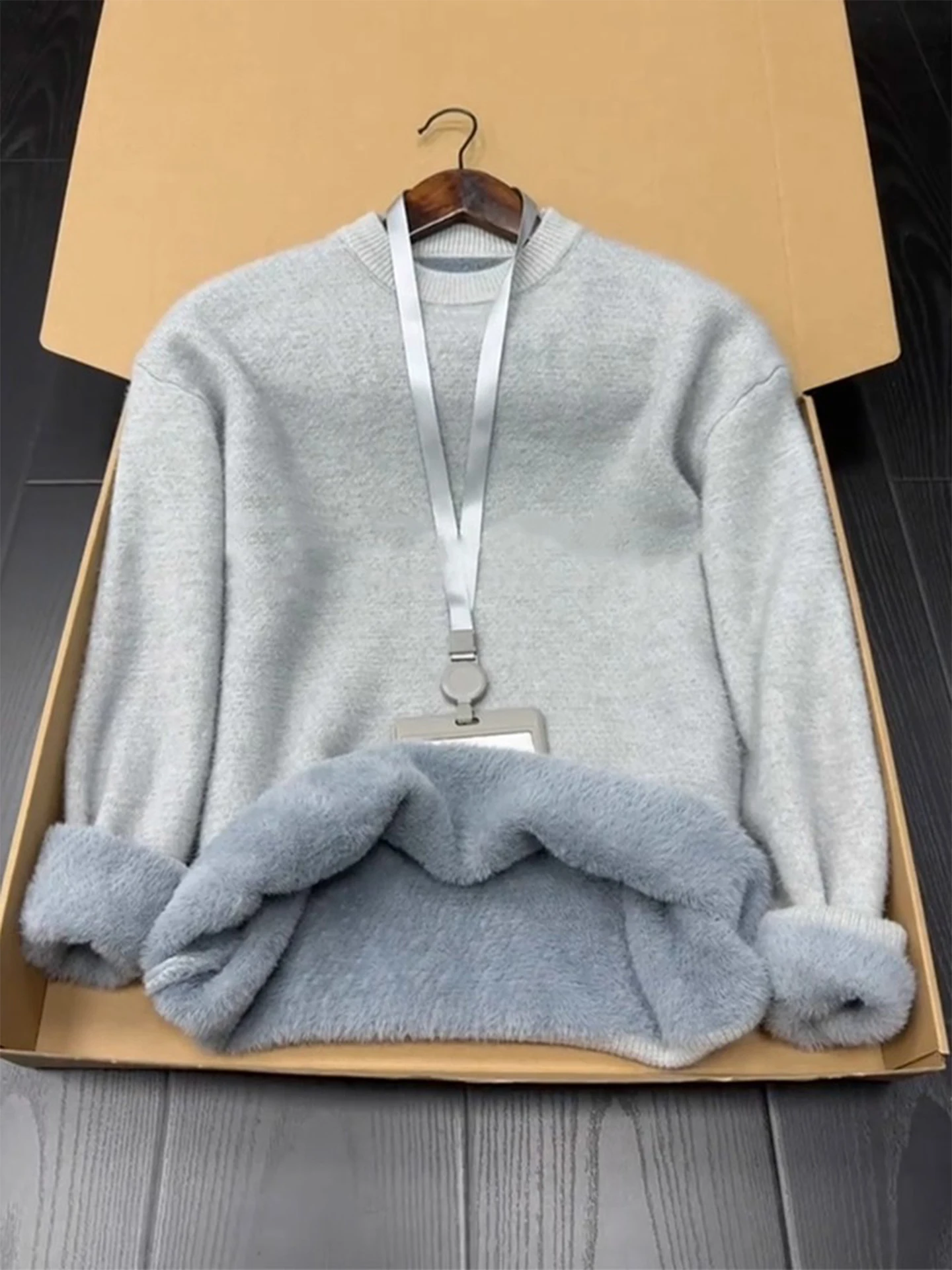 Легкий трикотаж на подкладке Cleanfit Fce, мужской осенне-зимний американский свитер, тяжелый высококачественный бархатный свитер
Легкий трикотаж на подкладке Cleanfit Fce, мужской осенне-зимний американский свитер, тяжелый высококачественный бархатный свитер