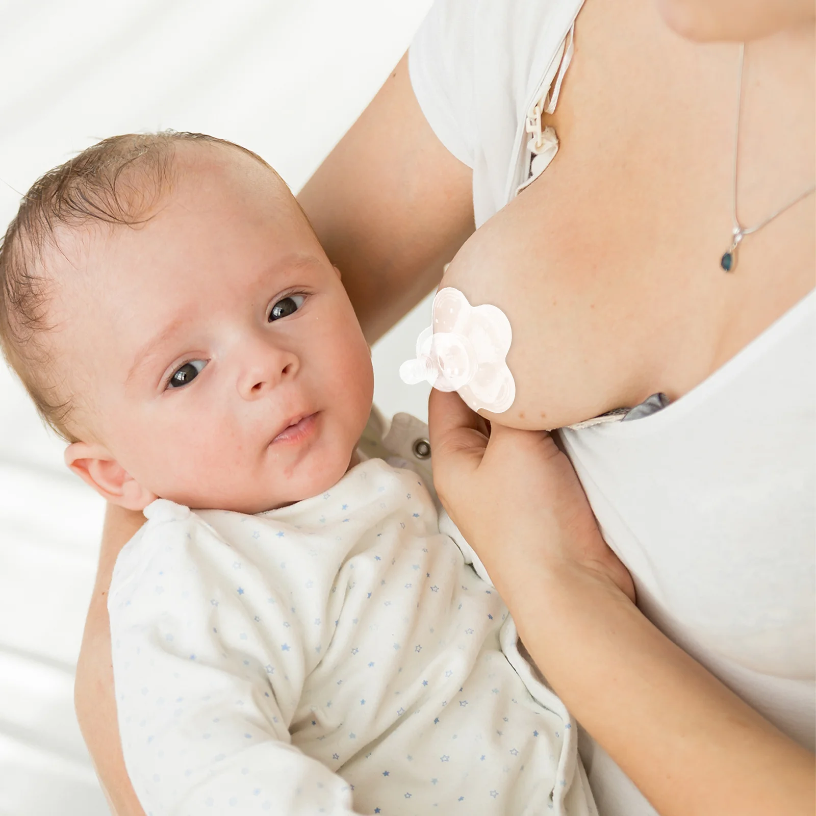 Silicone Breastfeeding Nipples Shield Soft Flexible Design Anti-Choking Nipples Protector Breastfeeding Shield
Silicone Breastfeeding Nipples Shield Soft Flexible Design Anti-Choking Nipples Protector Breastfeeding Shield