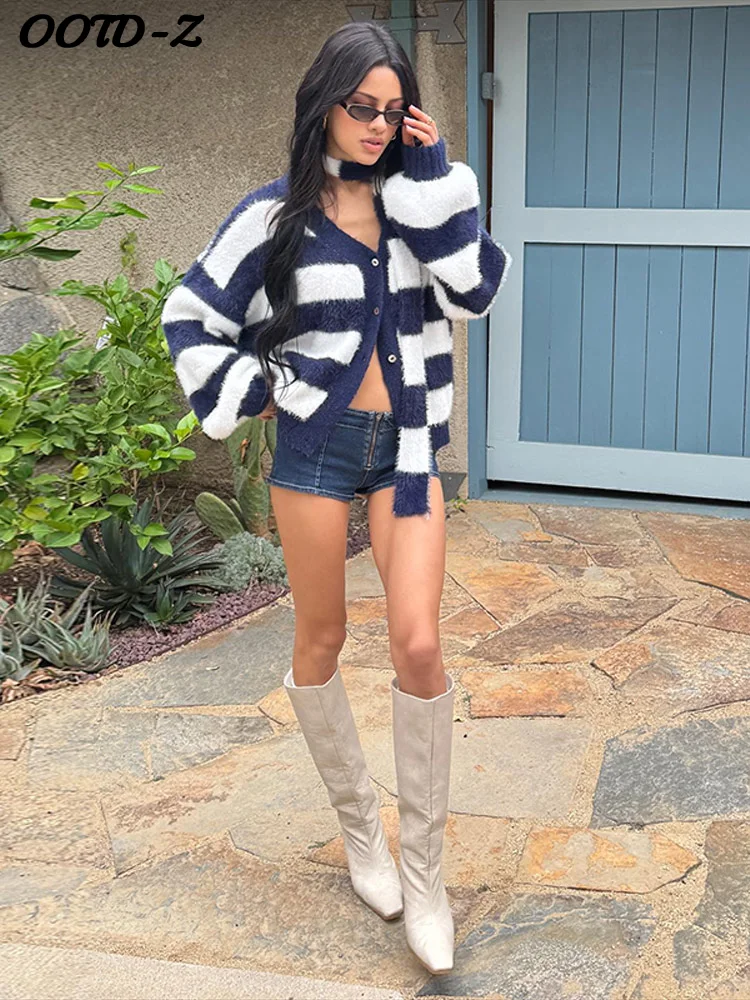 Stylish Stripes Knitted Cardigan Women V-neck Scarf-adorned Long Sleeves Single Breasted Coat Female Chic Edgy Fall Looks Lady
Stylish Stripes Knitted Cardigan Women V-neck Scarf-adorned Long Sleeves Single Breasted Coat Female Chic Edgy Fall Looks Lady