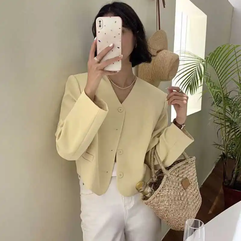 5 Colors Autumn Minimalist V-neck Single Breasted Solid Color Design Suit Jacket High Street Commute Fashion Office Lady Jackets
5 Colors Autumn Minimalist V-neck Single Breasted Solid Color Design Suit Jacket High Street Commute Fashion Office Lady Jackets