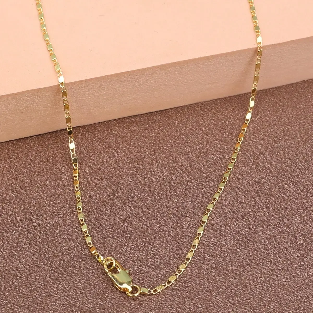 18K Gold Plated Flat Link Chain Necklace, 2mm Hypoallergenic, 16-30 Inch, for DIY Pendant or Daily Wear
18K Gold Plated Flat Link Chain Necklace, 2mm Hypoallergenic, 16-30 Inch, for DIY Pendant or Daily Wear