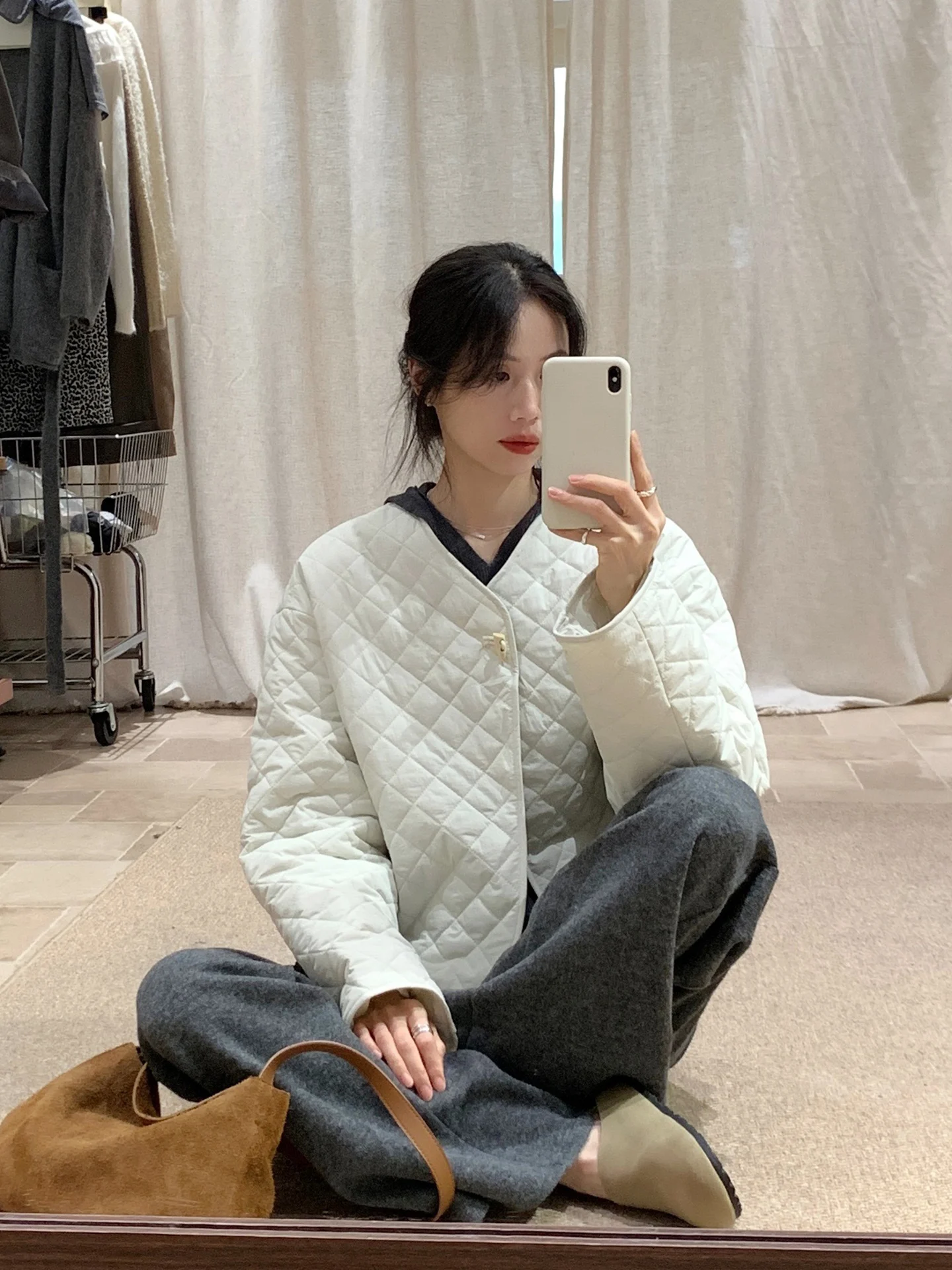 Lightweight Cotton Jaet Knitted Long Sve Base Layer Top Women's Autumn Winter Faion Korean Sle Loose Fit round Ne
Lightweight Cotton Jaet Knitted Long Sve Base Layer Top Women's Autumn Winter Faion Korean Sle Loose Fit round Ne