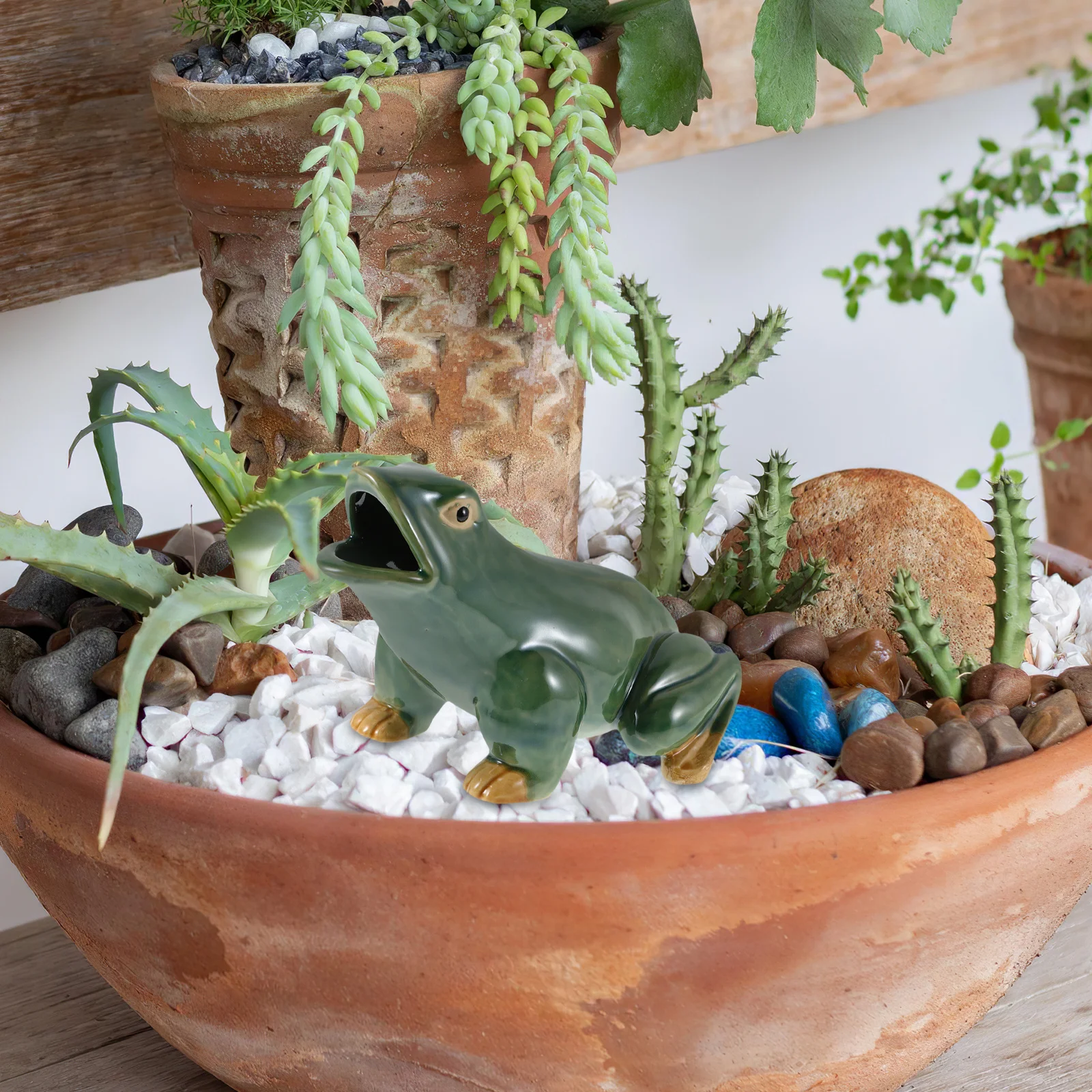 Ceramic Frog Ornament Realistic Big Mouth Design Water Circulation Function for Garden Pond Fish Tank Bonsai Landscape Decor
Ceramic Frog Ornament Realistic Big Mouth Design Water Circulation Function for Garden Pond Fish Tank Bonsai Landscape Decor