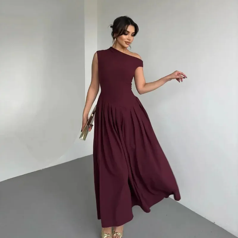 Women Irregular Neck High Waist Slim Robes Fashion Wine Red Sleeveless Pleated Hem Dresses 2025 New Chic Elegant Lady Party Gown
Women Irregular Neck High Waist Slim Robes Fashion Wine Red Sleeveless Pleated Hem Dresses 2025 New Chic Elegant Lady Party Gown