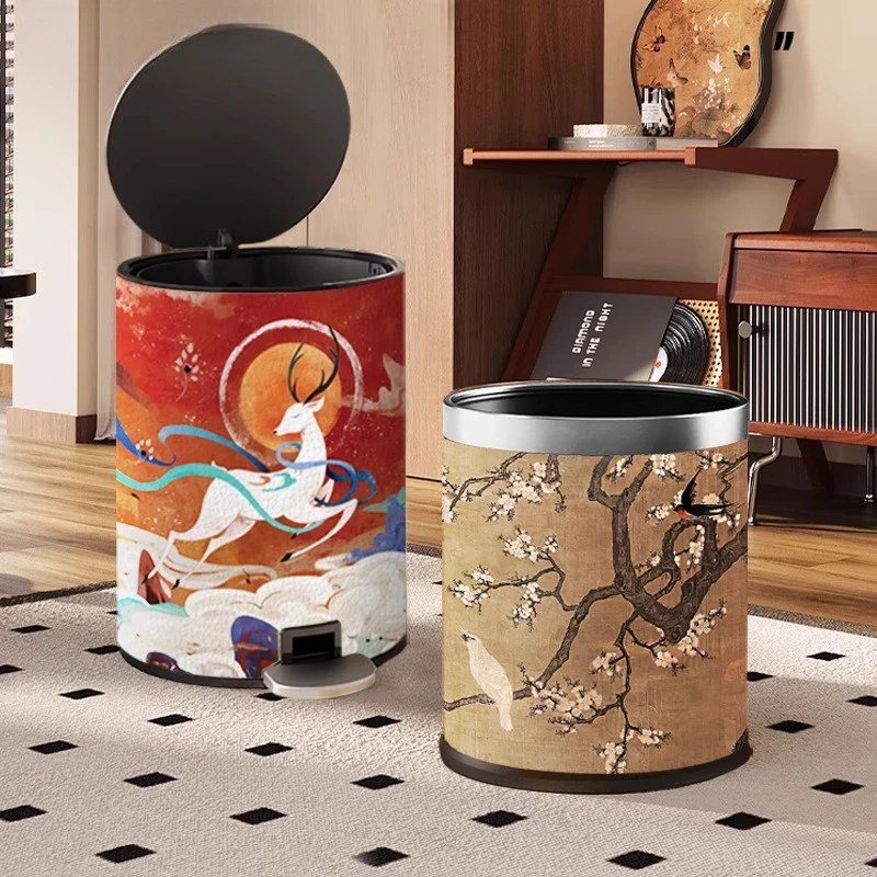Кожаное мусорное ведро, высококачественная корзина для мусора в винтажном стиле, бесшумная мягкая крышка, металлический каркас, прочный, против запаха для спальни
Кожаное мусорное ведро, высококачественная корзина для мусора в винтажном стиле, бесшумная мягкая крышка, металлический каркас, прочный, против запаха для спальни