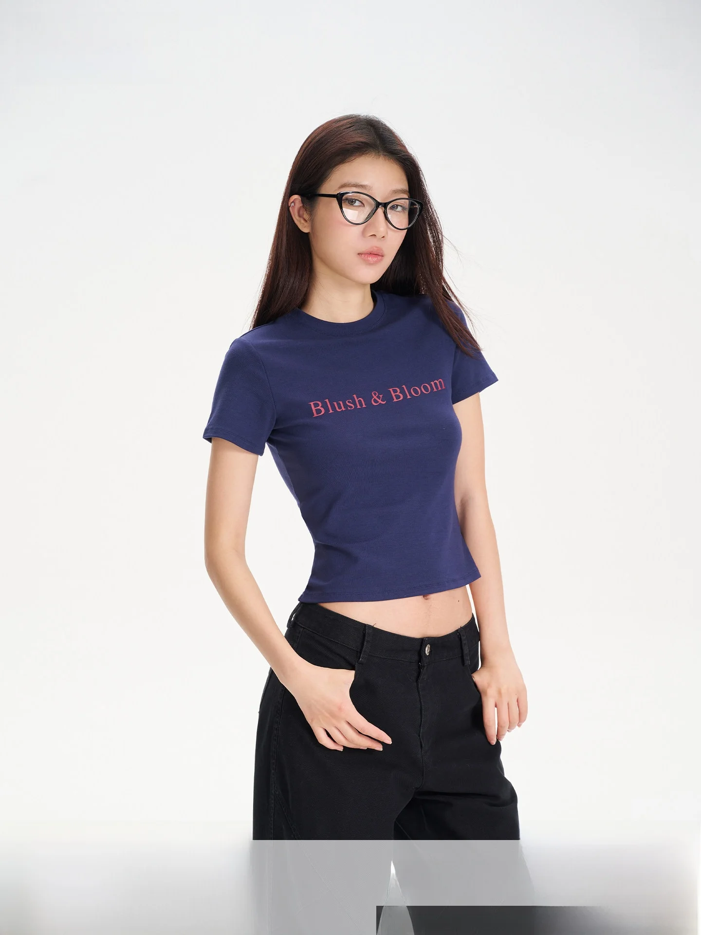 Yuuue2026 Spring Summer Color Block Letter Print High Waist Short Sleeve Knitted T-Shirt Casual Style Slim Fit round Neck Top
Yuuue2026 Spring Summer Color Block Letter Print High Waist Short Sleeve Knitted T-Shirt Casual Style Slim Fit round Neck Top