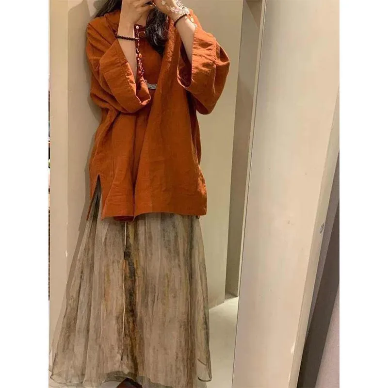 2025 New Spring Orange Frog Button Blouse Women Chinese Style Cotton Linen Loose Long Literary Womens Shirts
2025 New Spring Orange Frog Button Blouse Women Chinese Style Cotton Linen Loose Long Literary Womens Shirts