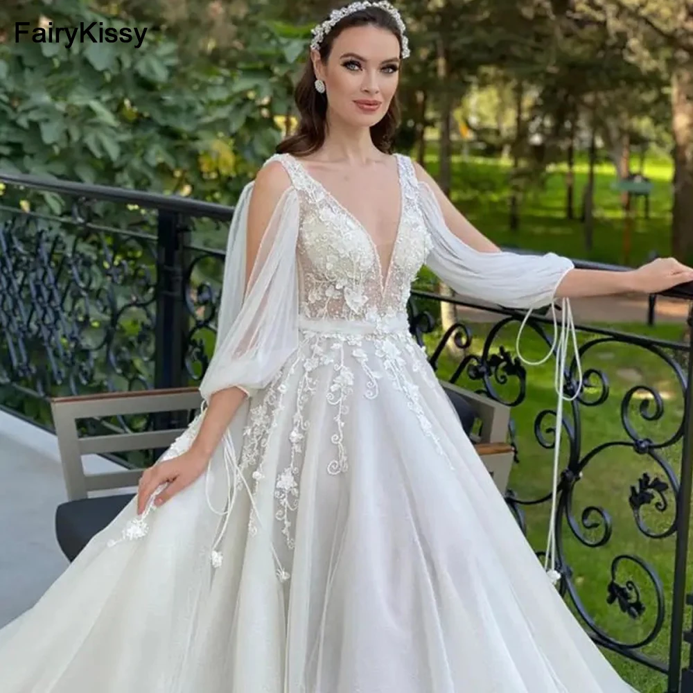 FairyKissy сексуальное богемное свадебное платье трапециевидной формы с v-образным вырезом и открытой спиной, тюлевое кружевное свадебное платье с аппликацией, Vestidos De Novia
FairyKissy сексуальное богемное свадебное платье трапециевидной формы с v-образным вырезом и открытой спиной, тюлевое кружевное свадебное платье с аппликацией, Vestidos De Novia