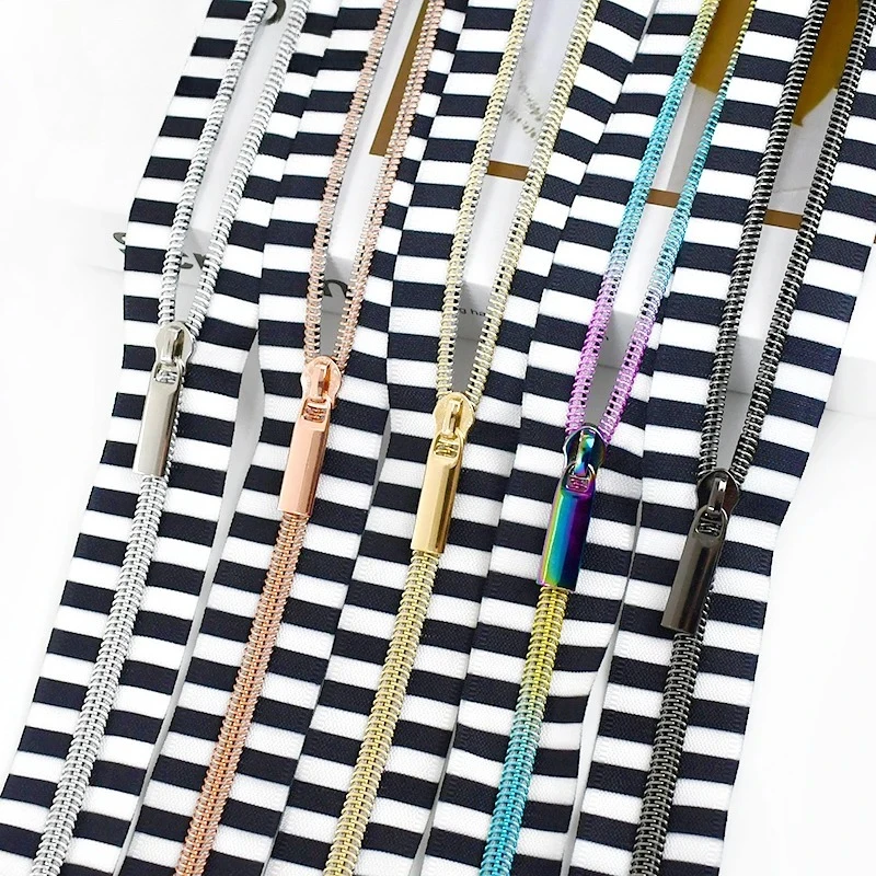 1-10M 5# Zip Slider for Nylon Zipper Tape Coat Backpack Zippers Roll Jacket Bag Closure Zips Repair Kits DIY Sewing Accessories
1-10M 5# Zip Slider for Nylon Zipper Tape Coat Backpack Zippers Roll Jacket Bag Closure Zips Repair Kits DIY Sewing Accessories