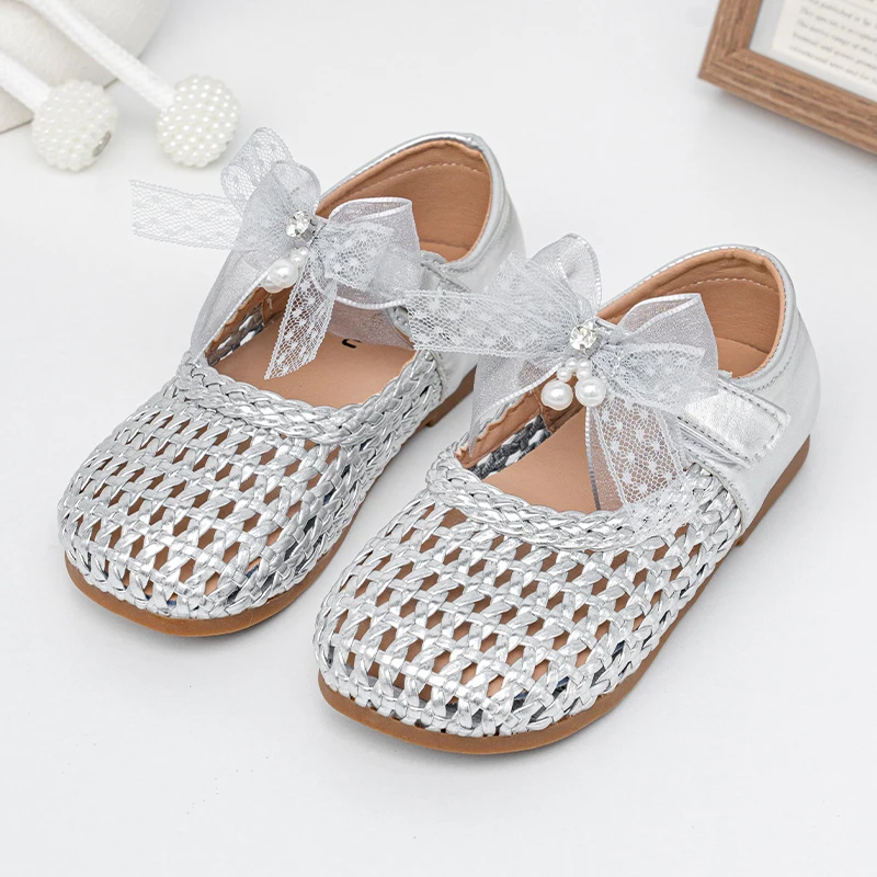 Girls Weave Mary Jane Shoes Breathable Kids Flats Sandals with Lace Bow-knot Children Princess Leather Shoes Size 23-36
Girls Weave Mary Jane Shoes Breathable Kids Flats Sandals with Lace Bow-knot Children Princess Leather Shoes Size 23-36