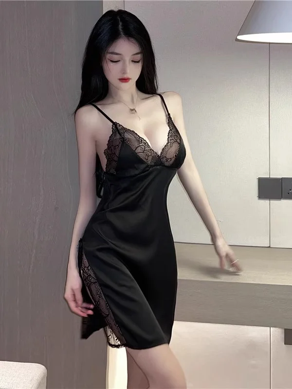 Sexy Lace Splice V-Neck Strap Sleep Dress Large Size Side Slit Ice Silk Sleeveless Split Decoration Home Wear Mid-Length Dress
Sexy Lace Splice V-Neck Strap Sleep Dress Large Size Side Slit Ice Silk Sleeveless Split Decoration Home Wear Mid-Length Dress