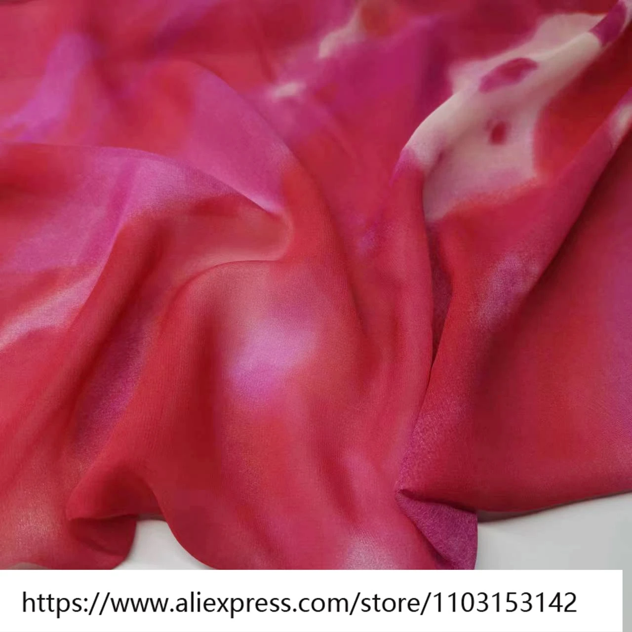 Summer Light and Slightly Transparent Contrast Color 8momme Silk Arbor Fabric Wide Fashion Dress
Summer Light and Slightly Transparent Contrast Color 8momme Silk Arbor Fabric Wide Fashion Dress
