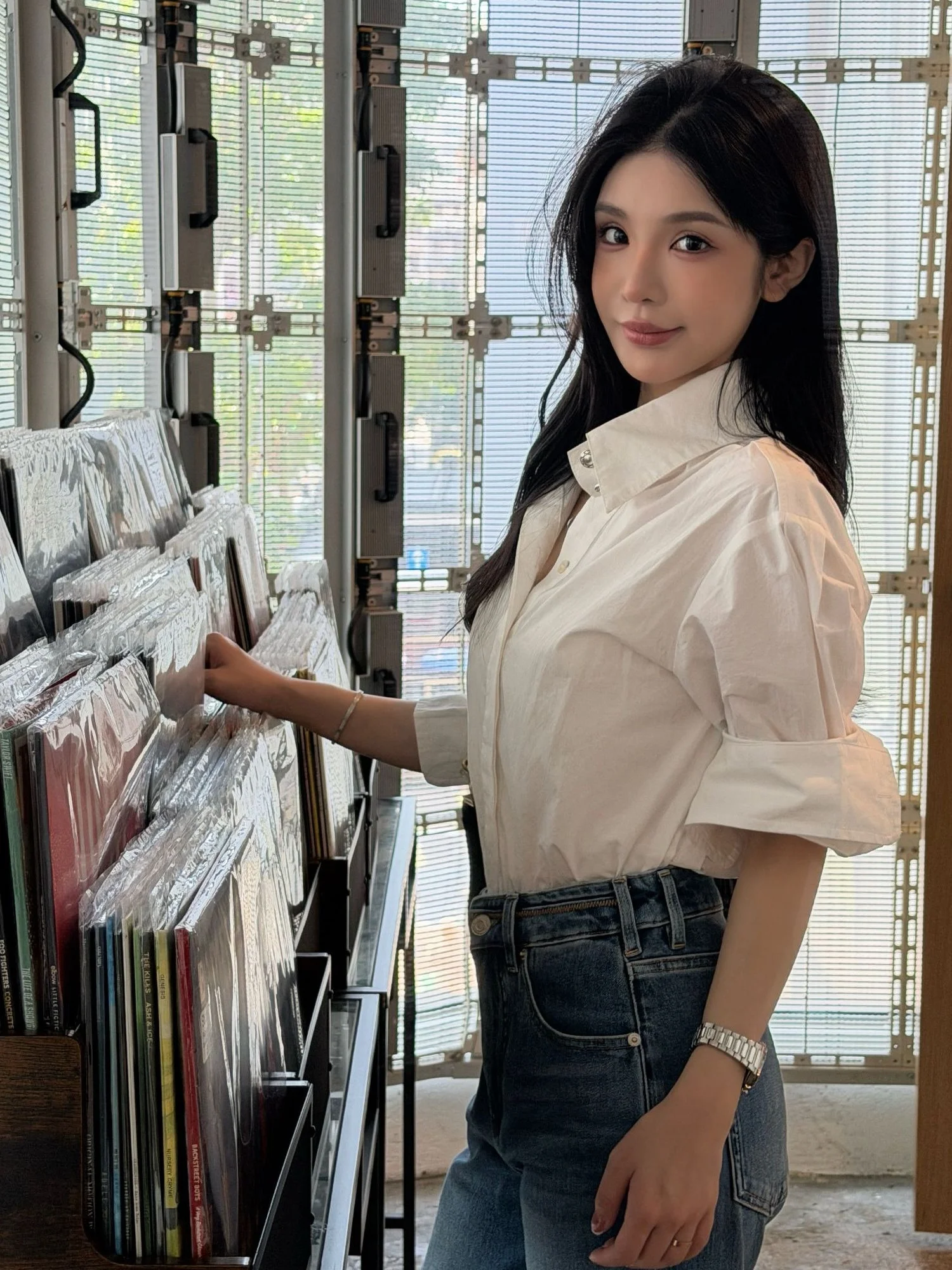 Элегантная рубашка с воротником в стиле JennieINS, роскошная, с длинными рукавами, из утолщенного хлопка, для всех возрастов, для школы, кампуса, для пар
Элегантная рубашка с воротником в стиле JennieINS, роскошная, с длинными рукавами, из утолщенного хлопка, для всех возрастов, для школы, кампуса, для пар