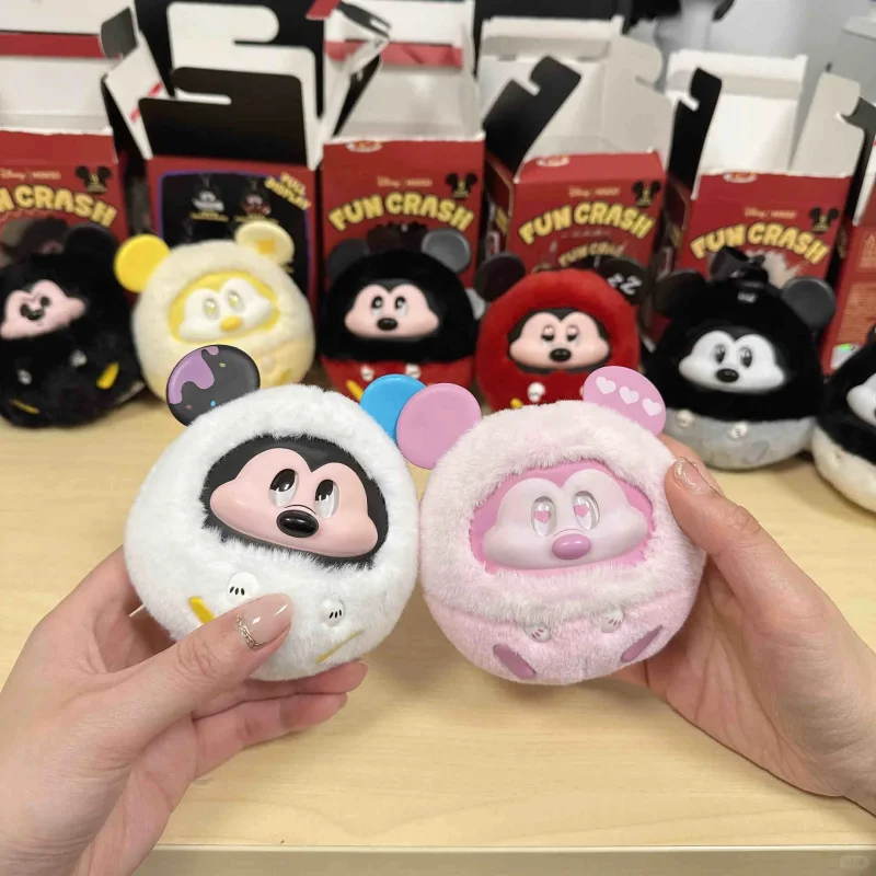 In Stock Genuine Disney Mickey Fun Crash Series Blind Box Pendant Keychain Mickey Mouse Vinyl Surprise Box Action Figure Toys
In Stock Genuine Disney Mickey Fun Crash Series Blind Box Pendant Keychain Mickey Mouse Vinyl Surprise Box Action Figure Toys