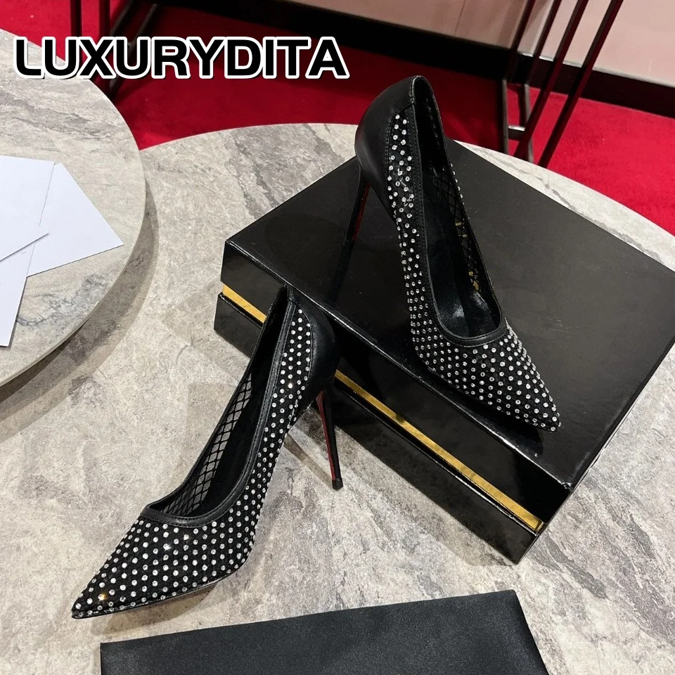 Top Quality Womens High Heels 0-12cm Luxury Fashion Ladies Sandals Designer Classic Red Heel Real Leather soled Mules Shoes 2340
Top Quality Womens High Heels 0-12cm Luxury Fashion Ladies Sandals Designer Classic Red Heel Real Leather soled Mules Shoes 2340