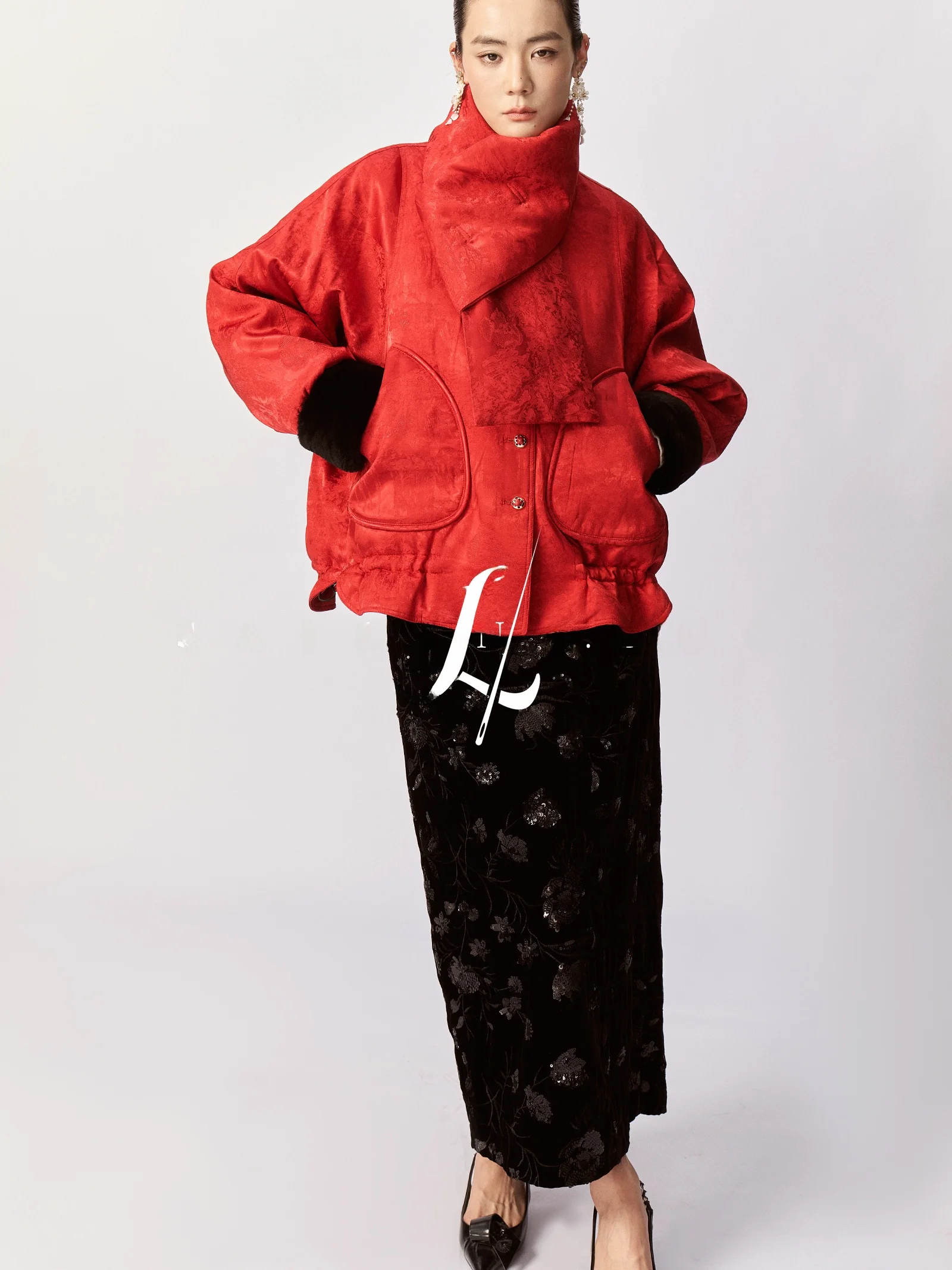 New Winter Chinese Sle down Jaet SailingLUO25 Goose down Fur Collar Scarf Inteated k Pattern Women's Warm Coat
New Winter Chinese Sle down Jaet SailingLUO25 Goose down Fur Collar Scarf Inteated k Pattern Women's Warm Coat