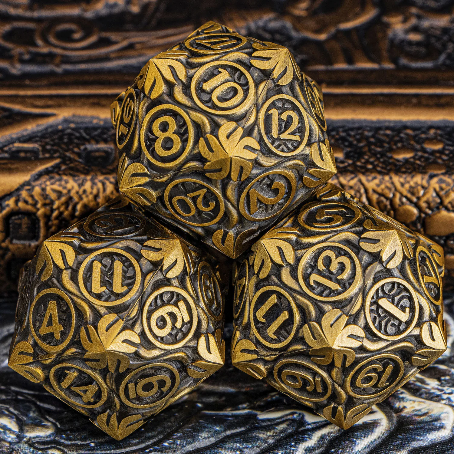 Rattan Cane DND Metal Dice Set Dice 7PCS D&D Ancient Gold Polyhedral Dice RPG Role Playing Game Pathfinder D20 D and D Dice Set
Rattan Cane DND Metal Dice Set Dice 7PCS D&D Ancient Gold Polyhedral Dice RPG Role Playing Game Pathfinder D20 D and D Dice Set