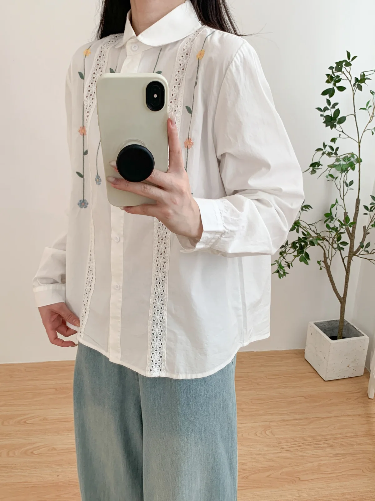 New 2026 Autumn Women Cotton Long Sleeve Shirt, Lapel Embroidery, Mori Girl French Temperament Commute Loose Blouse T66924CC
New 2026 Autumn Women Cotton Long Sleeve Shirt, Lapel Embroidery, Mori Girl French Temperament Commute Loose Blouse T66924CC