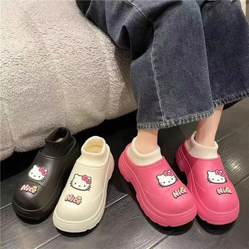 Зимние плюшевые хлопковые туфли с аниме Sanrio, теплые толстые тапочки Hello Kitty, кавайные женские уличные Нескользящие хлопковые туфли с подкладкой
Зимние плюшевые хлопковые туфли с аниме Sanrio, теплые толстые тапочки Hello Kitty, кавайные женские уличные Нескользящие хлопковые туфли с подкладкой