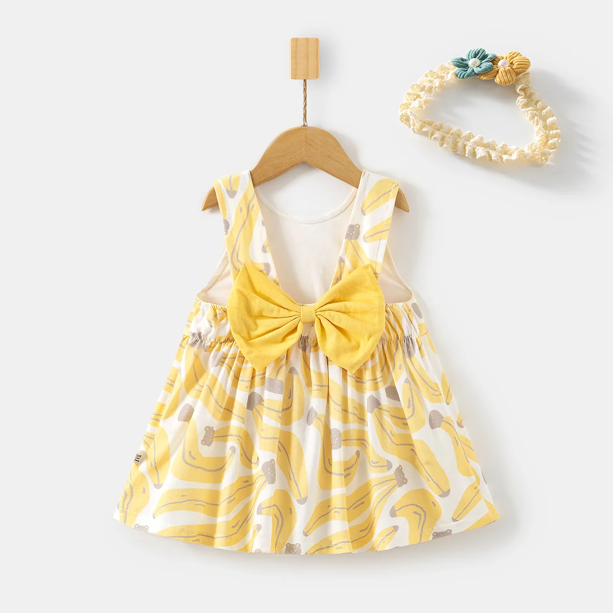 Baby Girl Princess Dress Sleeveless Ice Oxygen Cotton Banana Print Bow Summer Outfit with Headband for 0-3Y Girls
Baby Girl Princess Dress Sleeveless Ice Oxygen Cotton Banana Print Bow Summer Outfit with Headband for 0-3Y Girls
