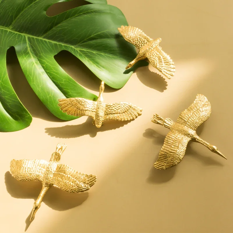 Латунная ручка Wild Goose, скандинавское золото, чистая медь, ручки для шкафа, ручки для ящиков, дверная ручка для шкафа, мебельные ручки и ручки
Латунная ручка Wild Goose, скандинавское золото, чистая медь, ручки для шкафа, ручки для ящиков, дверная ручка для шкафа, мебельные ручки и ручки