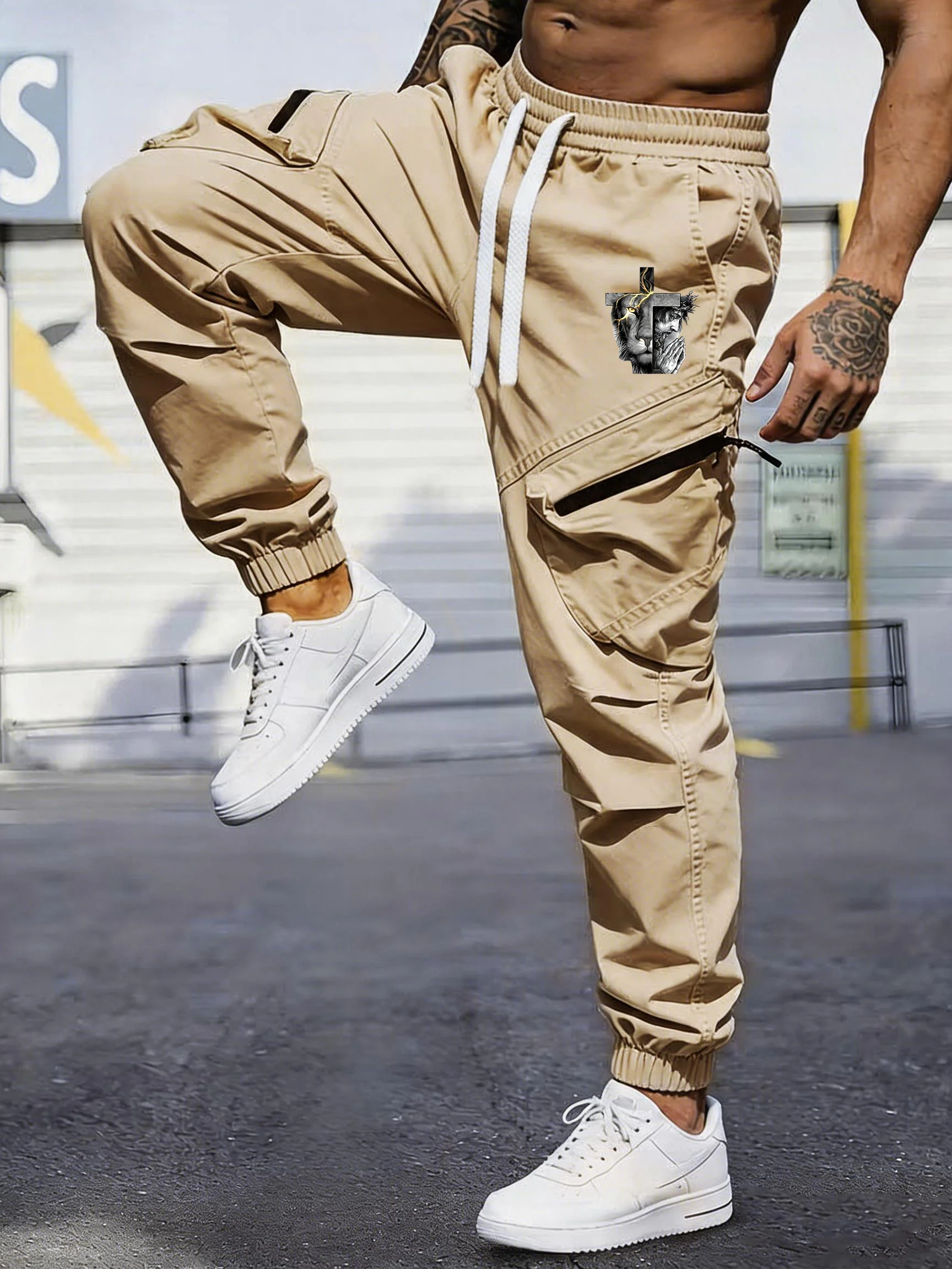 Men's Outdoor Cargo Pants: Featuring zippered pockets and a drawstring waist—the ideal choice for work and commuting
Men's Outdoor Cargo Pants: Featuring zippered pockets and a drawstring waist—the ideal choice for work and commuting