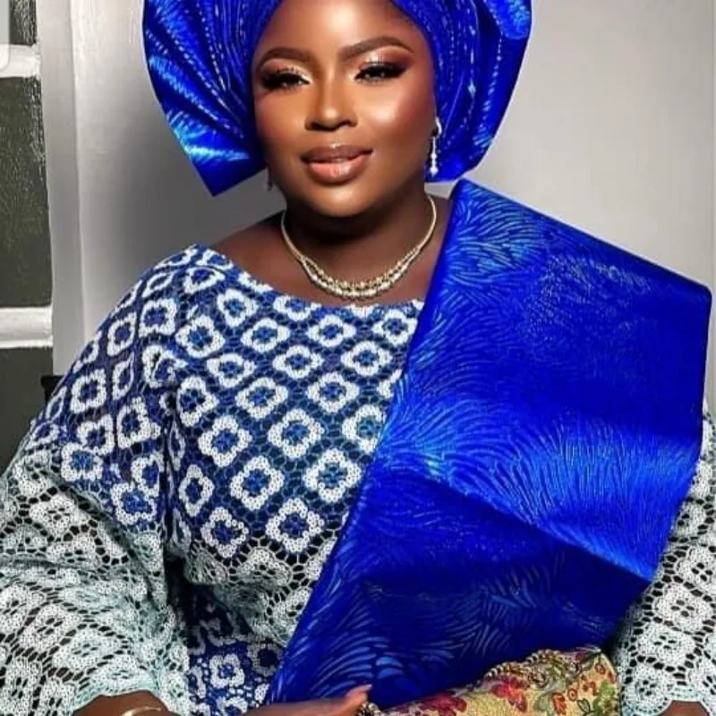 African Guipure Cord Lace 2023 High Quality Lace with Sequins Nigerian Water Soluble Lace Fabrics for Wedding Dress
African Guipure Cord Lace 2023 High Quality Lace with Sequins Nigerian Water Soluble Lace Fabrics for Wedding Dress