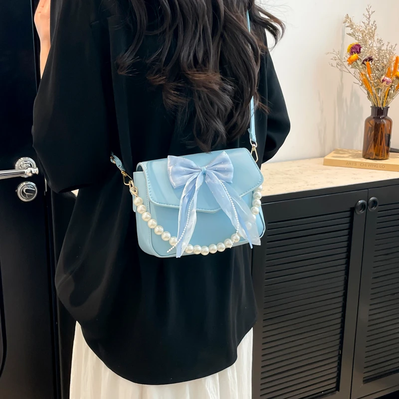 Women Luxury Leather Designer Fashion Classic Shoulder Tote Bag Elegant Crossbody Handbag For Trendy Everyday Looks
Women Luxury Leather Designer Fashion Classic Shoulder Tote Bag Elegant Crossbody Handbag For Trendy Everyday Looks