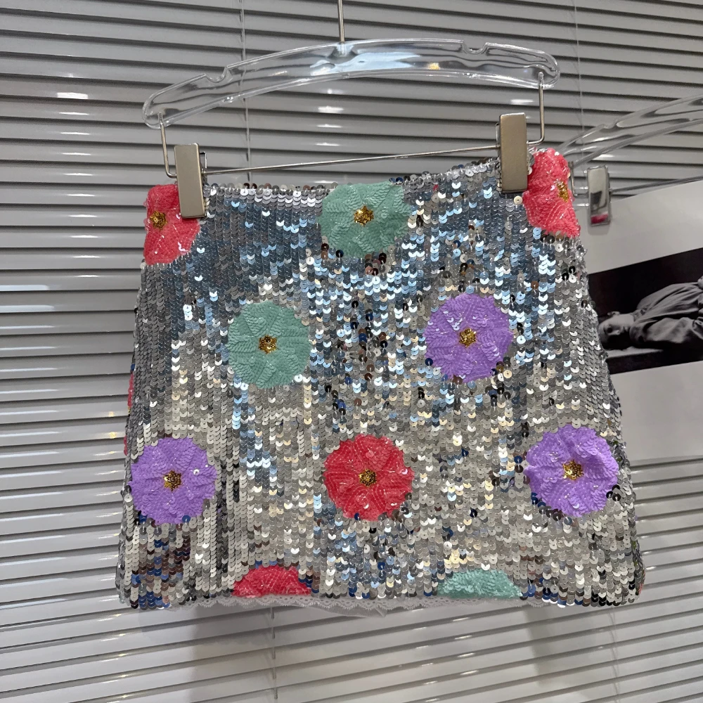 2026 Summer New Runway Performance Colorful Floral Sequin Fabric Mini Skirt, Bodycon Skirt for Women
2026 Summer New Runway Performance Colorful Floral Sequin Fabric Mini Skirt, Bodycon Skirt for Women