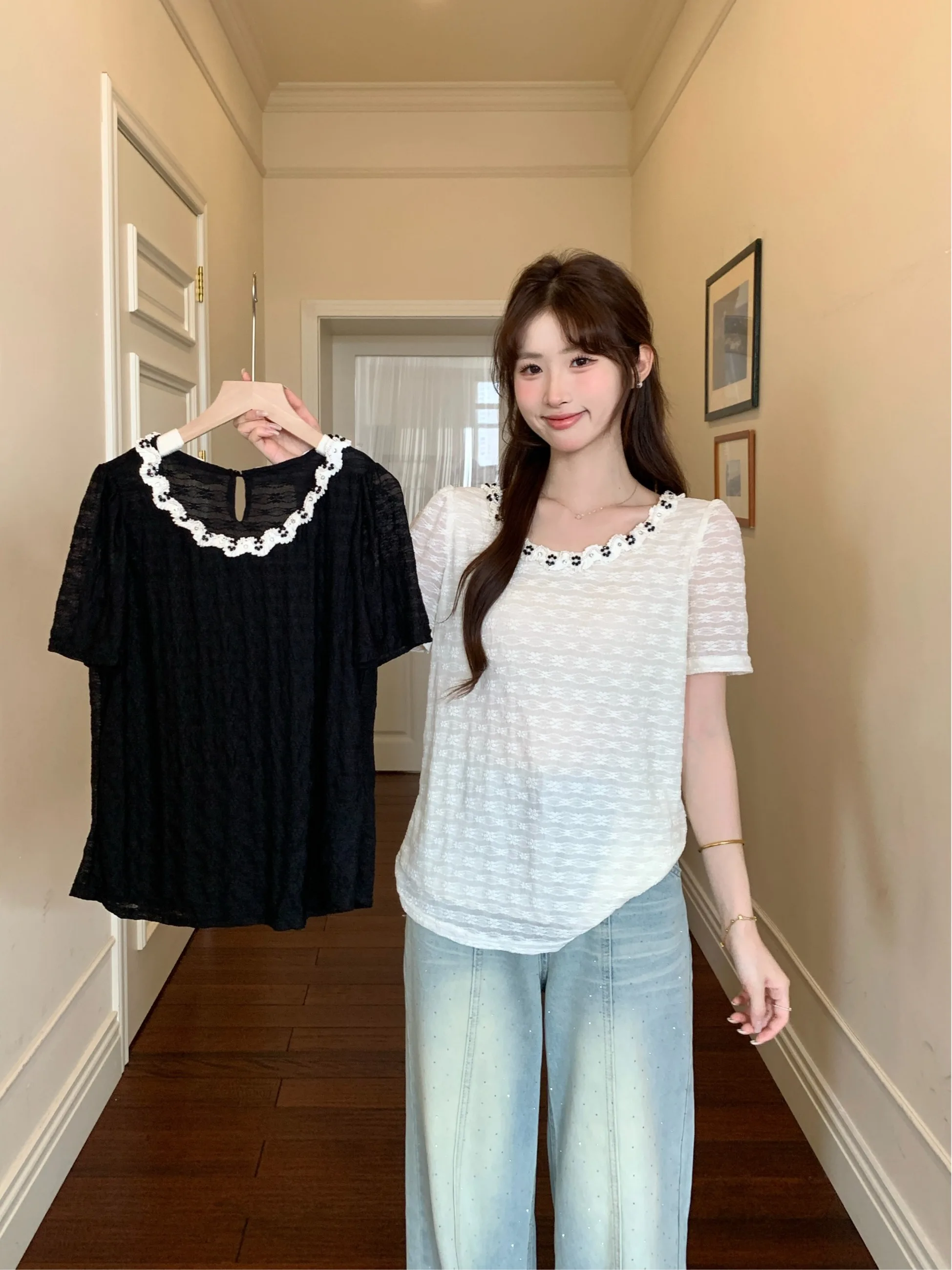 plus Size Women's round Neck Short Sleeve T-Shirt Summer New Style Korean Loose Fit Top Diamond Embellished Casual Wear
plus Size Women's round Neck Short Sleeve T-Shirt Summer New Style Korean Loose Fit Top Diamond Embellished Casual Wear
