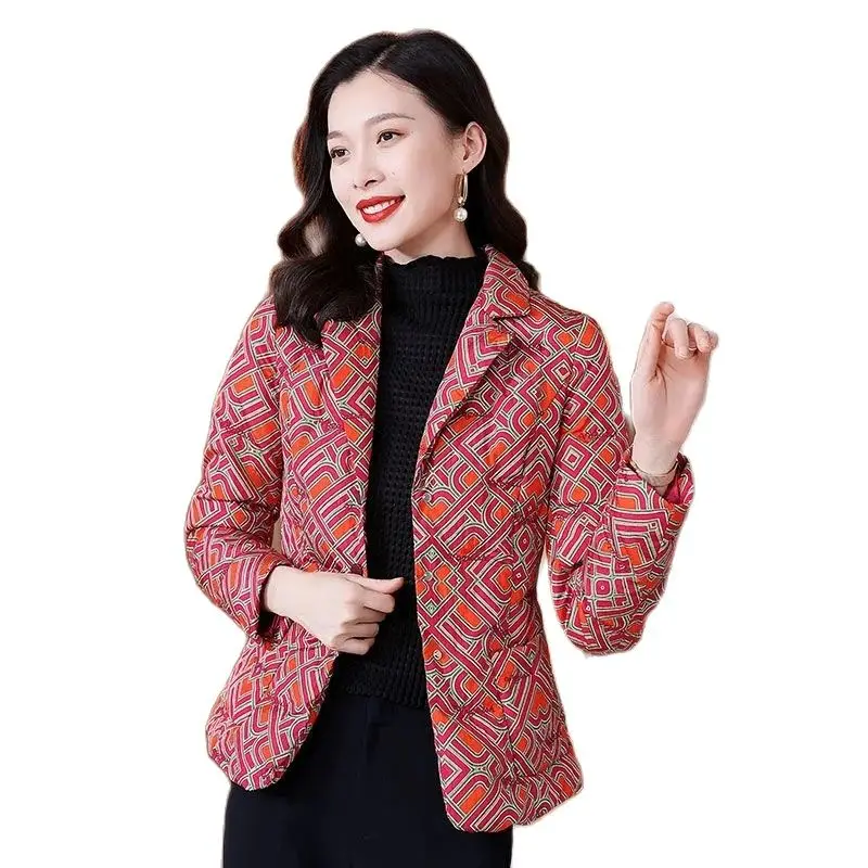 Fashion Printing Short Blazer Down Cotton Jacket Women Autumn Winter Warm Down Cotton Parkas Female Coat Cotton Padded Parkas
Fashion Printing Short Blazer Down Cotton Jacket Women Autumn Winter Warm Down Cotton Parkas Female Coat Cotton Padded Parkas