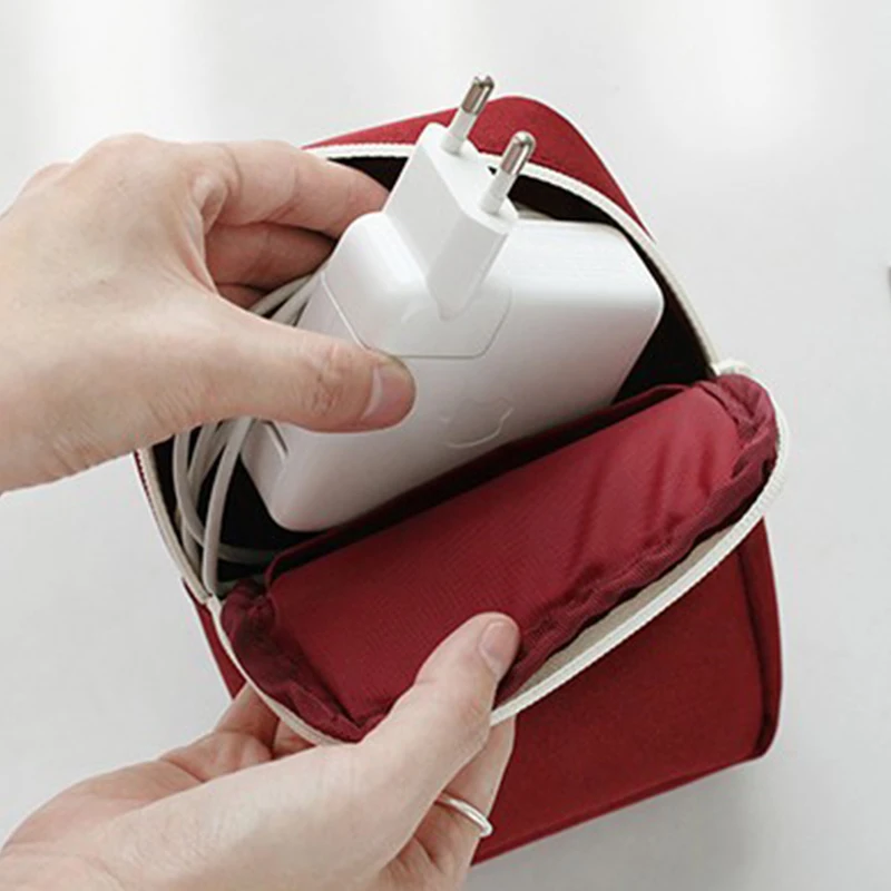 Travel Gadget Organizer Portable Digital Cable Bag Electronics Accessories Carrying Case Pouch for USB Power Bank Storage Bag
Travel Gadget Organizer Portable Digital Cable Bag Electronics Accessories Carrying Case Pouch for USB Power Bank Storage Bag