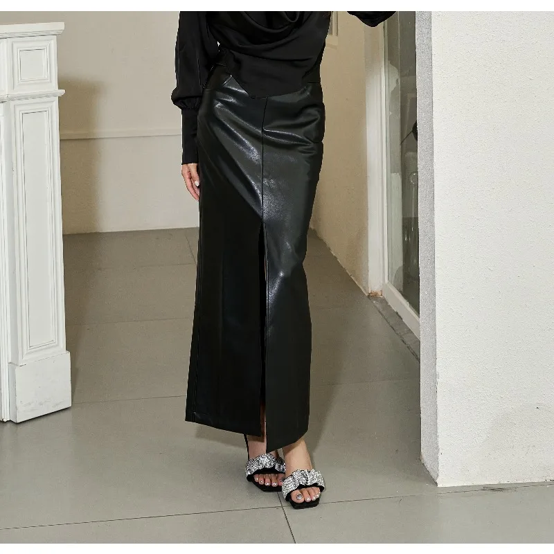 Ladies Fashionable Split Leather Skirt Elegant Long Skirt Trendy V-neck Loose Pearl Satin Swing Collar Lantern Sleeve Top Set
Ladies Fashionable Split Leather Skirt Elegant Long Skirt Trendy V-neck Loose Pearl Satin Swing Collar Lantern Sleeve Top Set