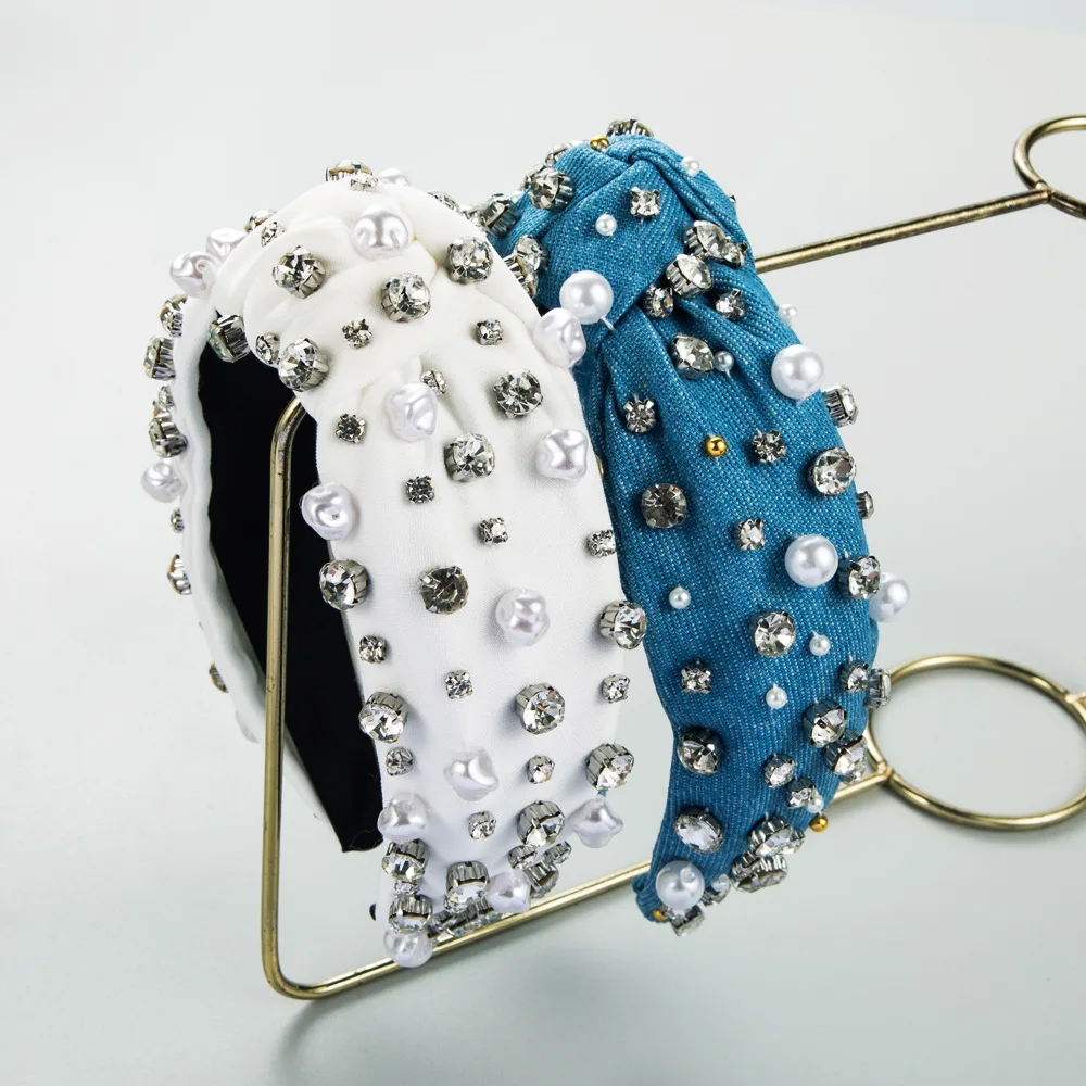 Trendy Denim Blue Knotted Headband With Scatter Faux Pearl And Rhinestone Embellishment Casual Chic Hair Accessory For Women
Trendy Denim Blue Knotted Headband With Scatter Faux Pearl And Rhinestone Embellishment Casual Chic Hair Accessory For Women
