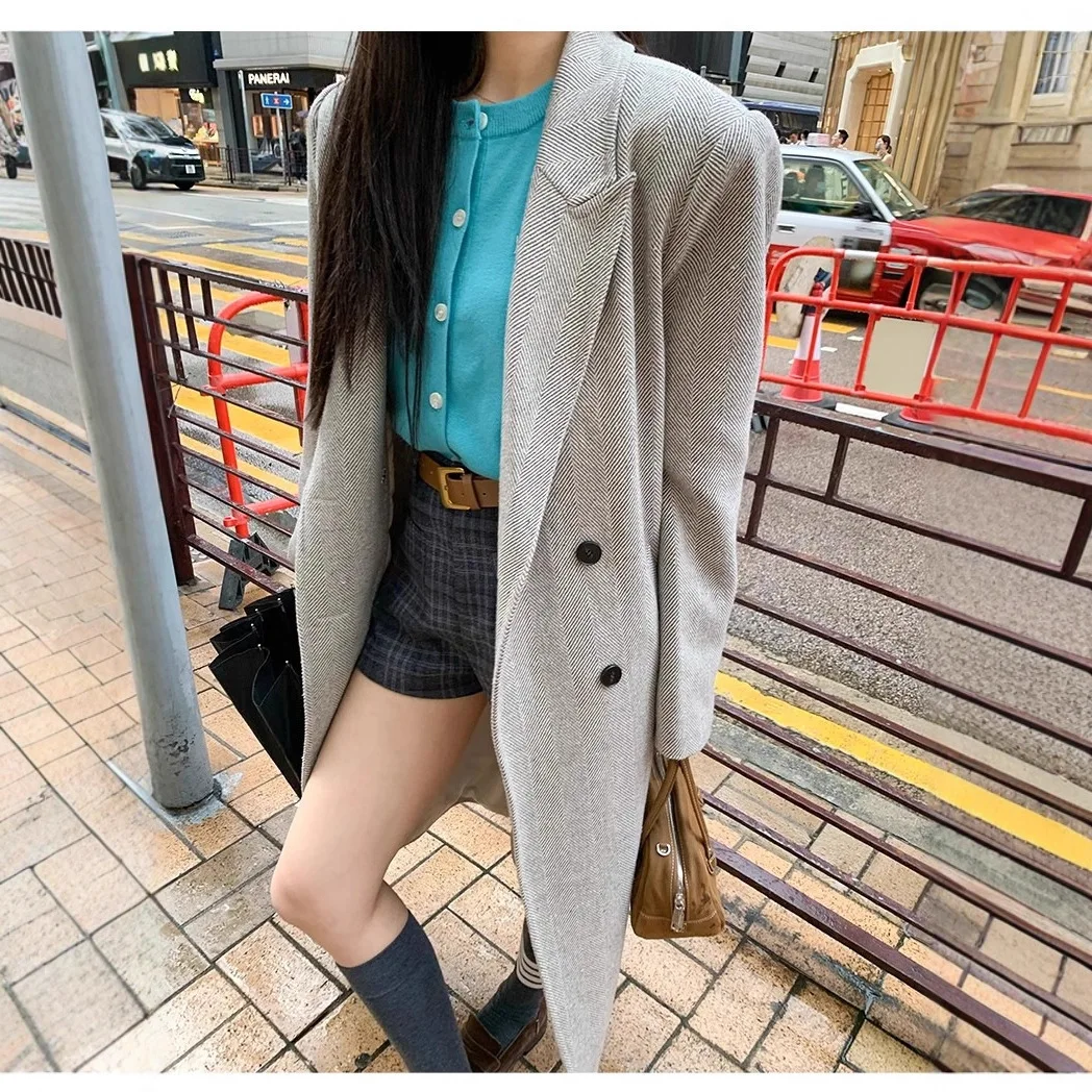 Tweed Coat Jacket Women's Autumn and Winter 2025 New Mid-length Korean Style Hepburn-style Woolen Suit Women's Clothing
Tweed Coat Jacket Women's Autumn and Winter 2025 New Mid-length Korean Style Hepburn-style Woolen Suit Women's Clothing