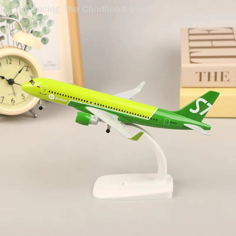 16 см масштаб 1:400 зеленые литые металлические самолеты Россия Сибирь S7 Airlines Airbus A320 модель самолета из сплава модель самолета
16 см масштаб 1:400 зеленые литые металлические самолеты Россия Сибирь S7 Airlines Airbus A320 модель самолета из сплава модель самолета